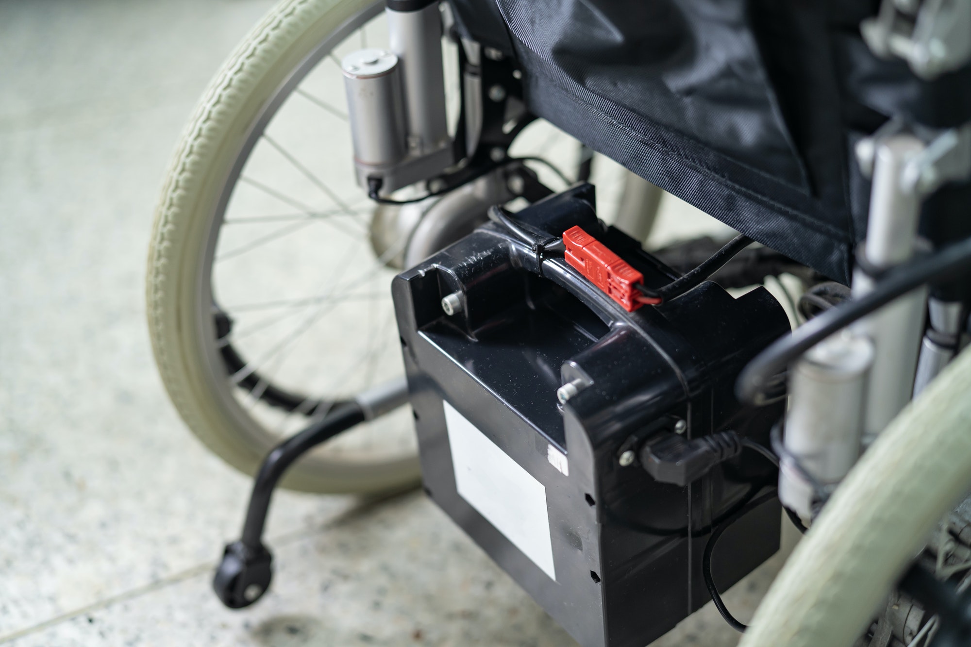 Electric wheelchair with battery for old elder patient cannot walk or disable people